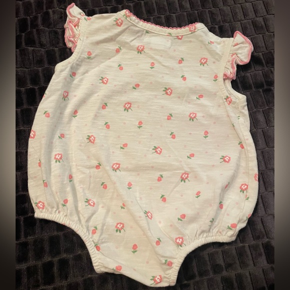 Mudpie 3-6 months girls onesie/romper-Excellent used condition - Picture 5 of 7